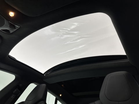 Tesla Model S 100D Aut. *PANO | NAPPA-LEATHER | AUTO-PILOT | ADAPTIVE-CRUISE | CCS-FASTLOADER | FULL-LED | NAVI-FULLMAP | AIR-SUSPENSION | KEYLESS | SURROUND-VIEW | CARPLAY | MEMORY-PACK | SPORT-SEATS | DIGI-CO