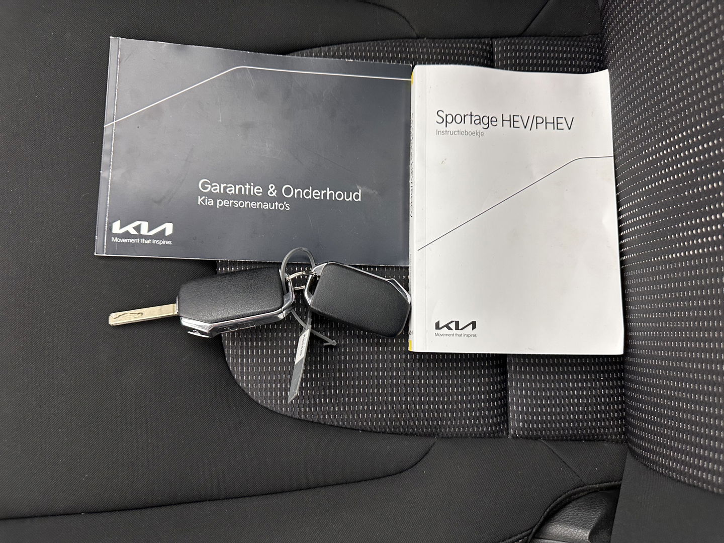 Kia Sportage 1.6 T-GDi Hybrid DynamicLine Aut. *FULL-LED | ADAPTIVE-CRUISE | DIGI-COCKPIT | NAVI-FULLMAP | DAB | COMFORT-SEATS | ECC | PDC | 17''ALU*
