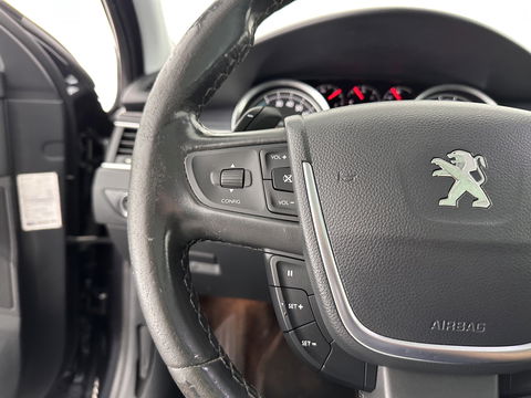 Peugeot 508 RXH 2.0 HDi HYbrid4 Aut. *PANO | HEAD-UP | LUXURY-LEATHER | FULL-LED | MEMORY-PACK | KEYLESS | CAMERA | NAVI-FULLMAP | HEATED-COMFORTSEATS | ECC | PDC | CRUISE | 18''ALU*