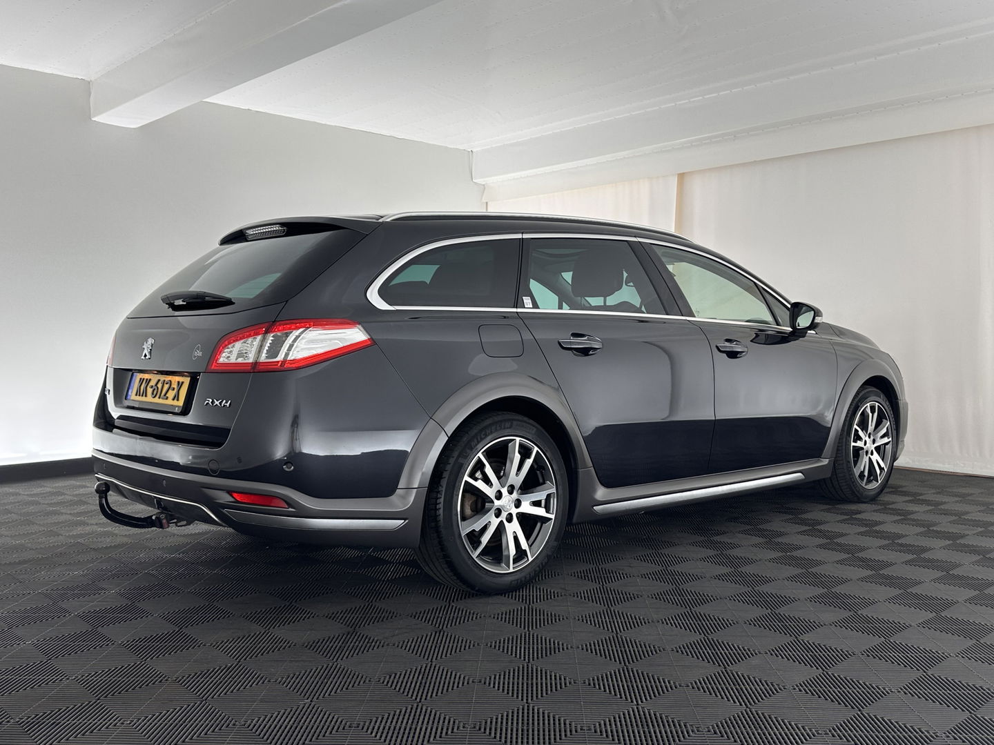 Peugeot 508 RXH 2.0 HDi HYbrid4 Aut. *PANO | HEAD-UP | LUXURY-LEATHER | FULL-LED | MEMORY-PACK | KEYLESS | CAMERA | NAVI-FULLMAP | HEATED-COMFORTSEATS | ECC | PDC | CRUISE | 18''ALU*