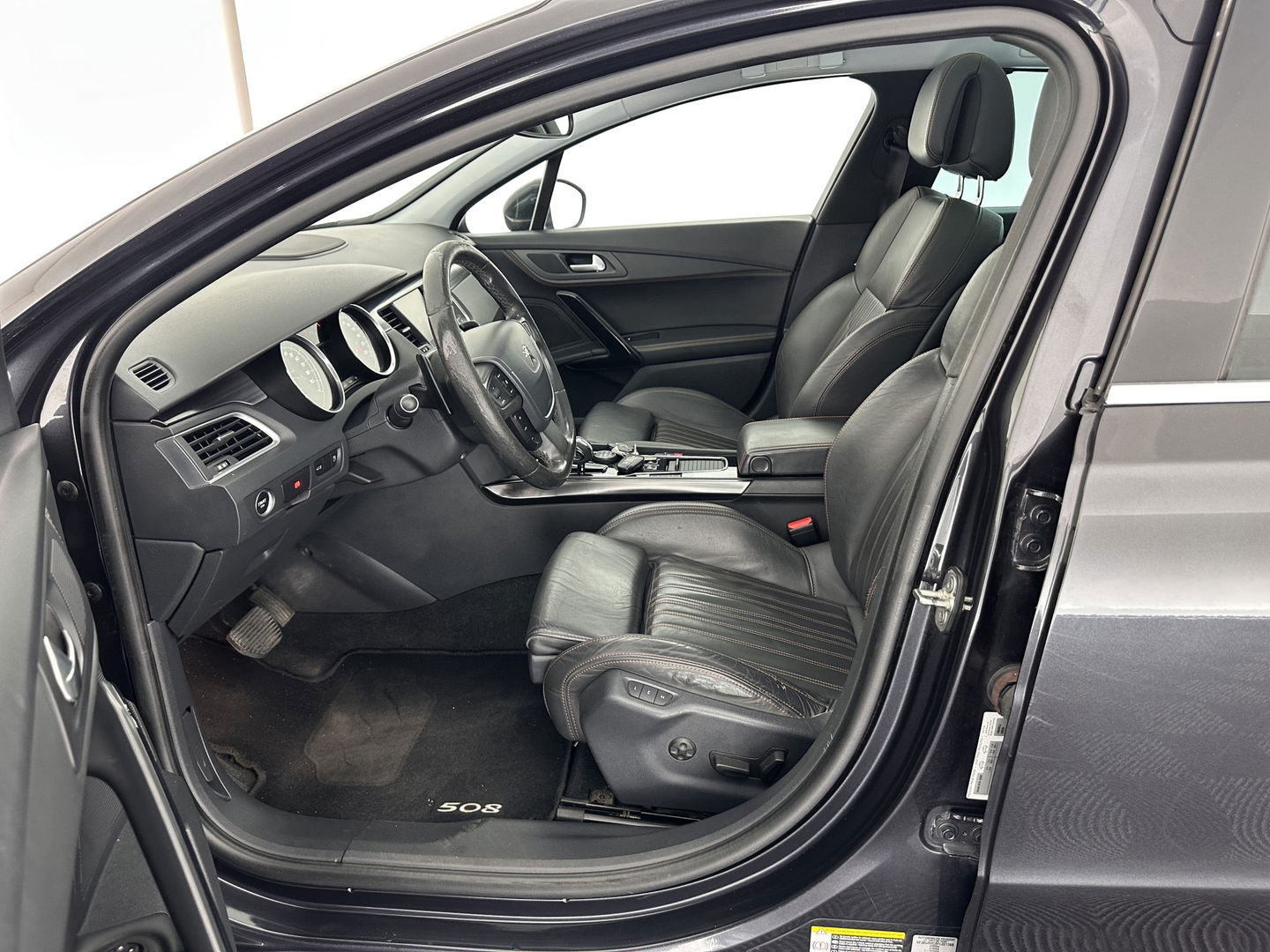 Peugeot 508 RXH 2.0 HDi HYbrid4 Aut. *PANO | HEAD-UP | LUXURY-LEATHER | FULL-LED | MEMORY-PACK | KEYLESS | CAMERA | NAVI-FULLMAP | HEATED-COMFORTSEATS | ECC | PDC | CRUISE | 18''ALU*