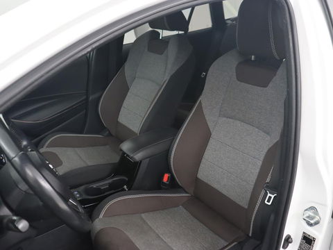 Toyota Corolla 1.8 Hybrid Trek | Stoelverwarming | Adaptive cruise | Carplay | Camera | Keyless | Full LED | Navigatie | Climate control