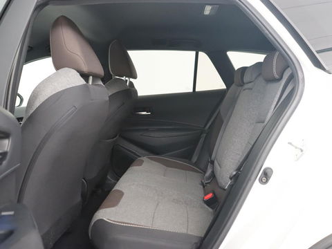 Toyota Corolla 1.8 Hybrid Trek | Stoelverwarming | Adaptive cruise | Carplay | Camera | Keyless | Full LED | Navigatie | Climate control