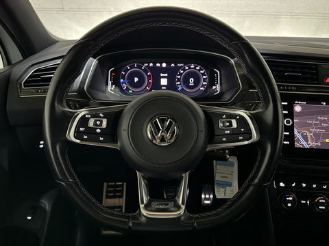 Volkswagen Tiguan 1.5 TSI R-Line Black Edition Pano Virtual Carplay NAP