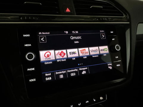 Volkswagen Tiguan 1.5 TSI R-Line Black Edition Pano Virtual Carplay NAP