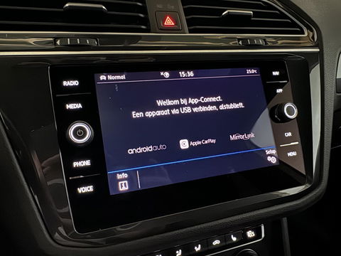 Volkswagen Tiguan 1.5 TSI R-Line Black Edition Pano Virtual Carplay NAP