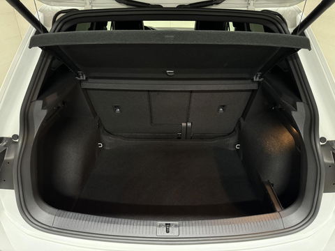 Volkswagen Tiguan 1.5 TSI R-Line Black Edition Pano Virtual Carplay NAP