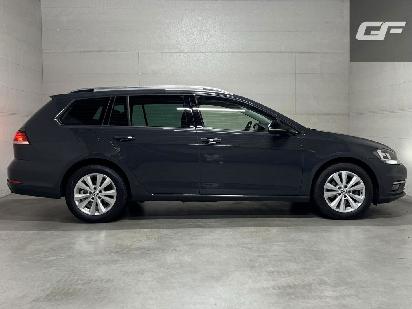 Volkswagen Golf Variant 1.0 TSI Highline ACC CarPlay Navi Massage NAP