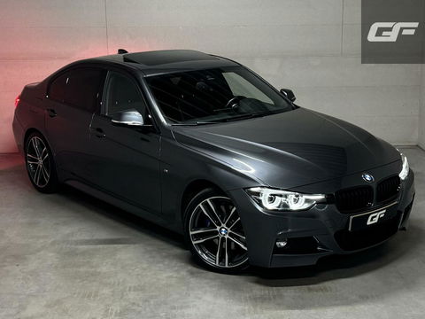 BMW 3 Serie 320i M-Sport Pano Leer HUD CarPlay Camera Trekh. NAP