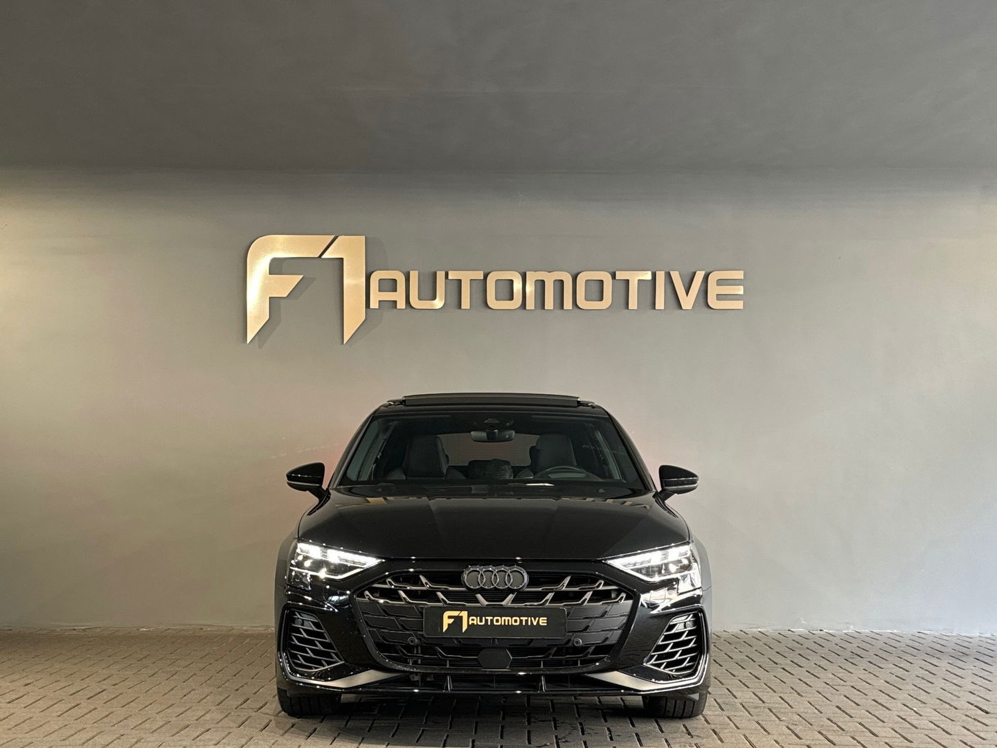 Audi A3 Sportback 2.0 TFSI S3 quattro Pano|HuD|Sonos|Akrapovic