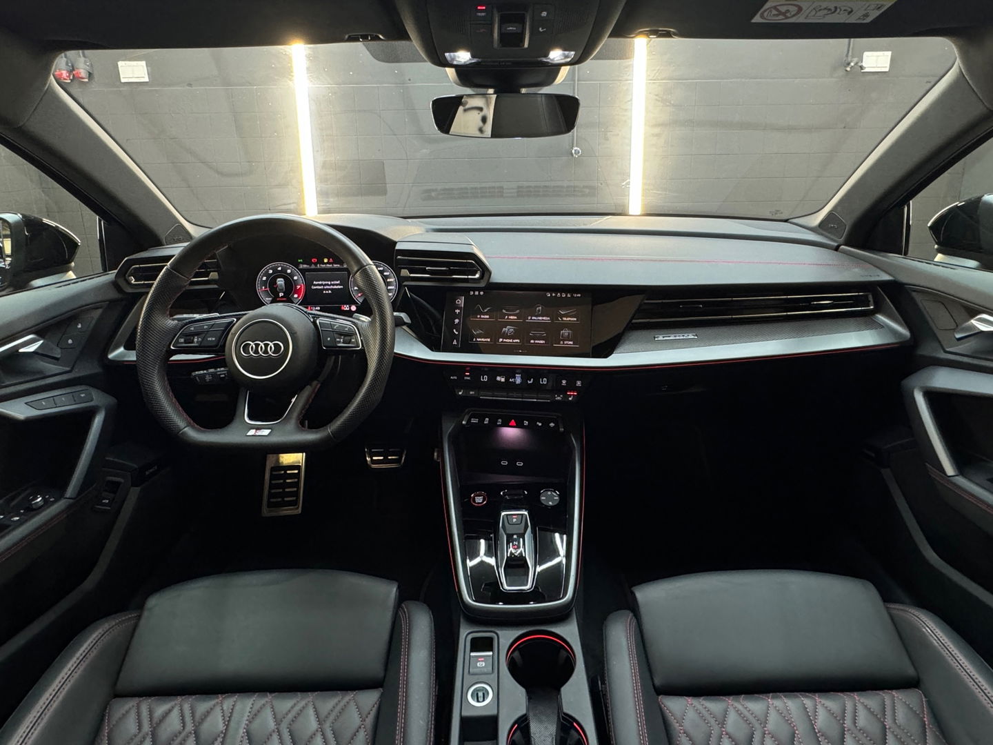 Audi A3 Sportback 2.0 TFSI S3 quattro Pano|HuD|Sonos|Akrapovic