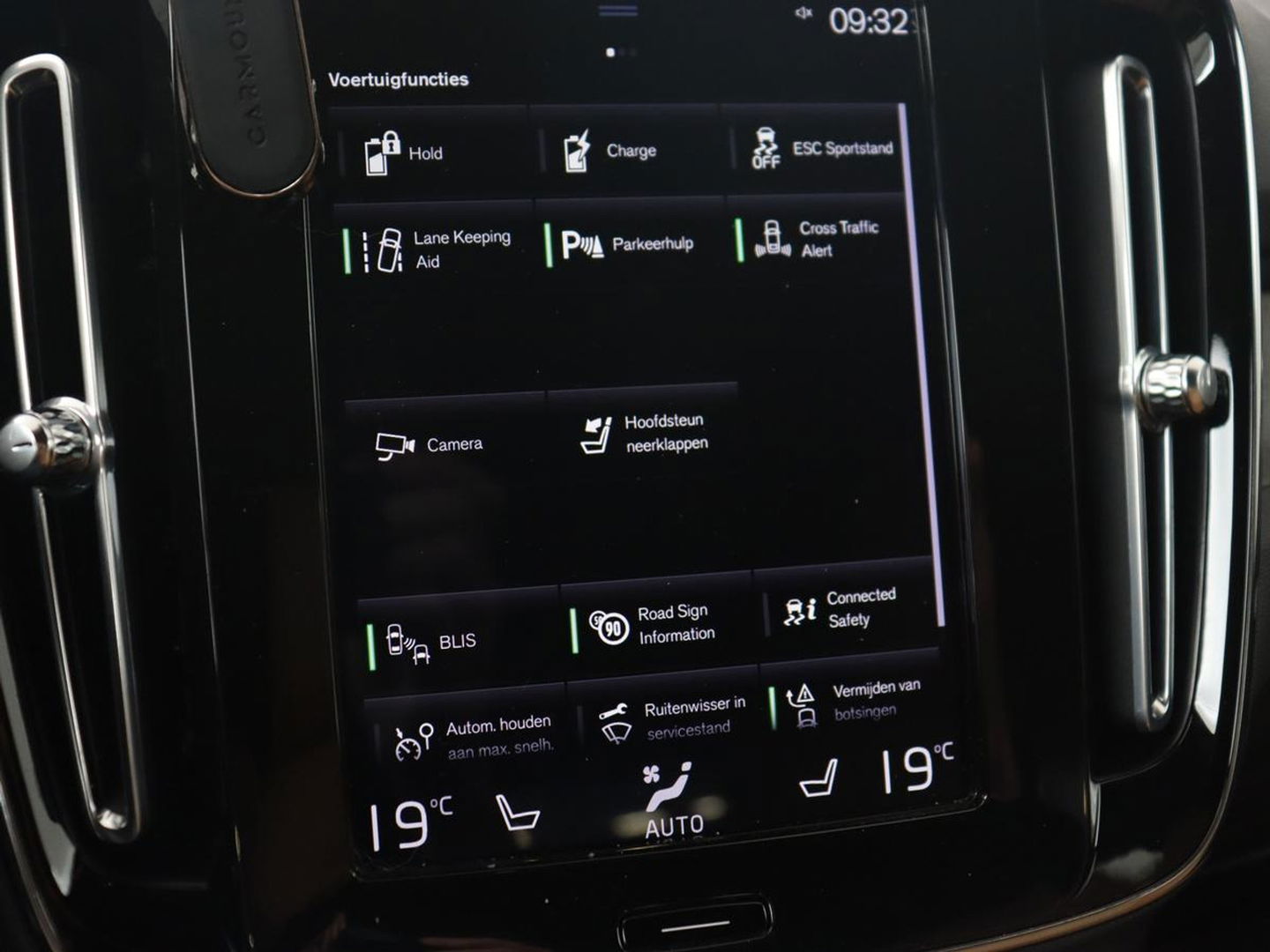 Volvo XC40 1.5 T5 Recharge Inscription | Leder | 360 Camera | Stoel & stuurverwarming | Carplay | Harman/Kardon | Navigatie | Keyless | Full LED | Parkeerhulp | Cruise control | PHEV | Plug In