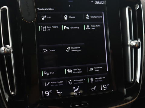 Volvo XC40 1.5 T5 Recharge Inscription | Leder | 360 Camera | Stoel & stuurverwarming | Carplay | Harman/Kardon | Navigatie | Keyless | Full LED | Parkeerhulp | Cruise control | PHEV | Plug In