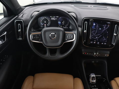 Volvo XC40 1.5 T5 Recharge Inscription | Leder | 360 Camera | Stoel & stuurverwarming | Carplay | Harman/Kardon | Navigatie | Keyless | Full LED | Parkeerhulp | Cruise control | PHEV | Plug In