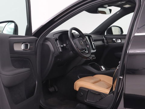 Volvo XC40 1.5 T5 Recharge Inscription | Leder | 360 Camera | Stoel & stuurverwarming | Carplay | Harman/Kardon | Navigatie | Keyless | Full LED | Parkeerhulp | Cruise control | PHEV | Plug In