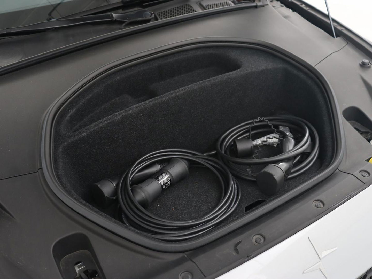 Polestar 2 Long Range Dual Motor Launch Edition 78kWh | Panoramadak | Trekhaak | Stoel & stuurverwarming | 360 camera | Adaptive cruise | Harman/Kardon | Carplay
