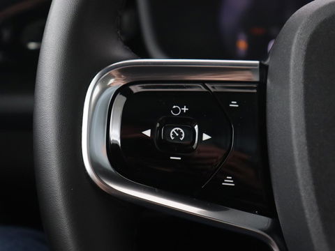 Polestar 2 Long Range Dual Motor Launch Edition 78kWh | Panoramadak | Trekhaak | Stoel & stuurverwarming | 360 camera | Adaptive cruise | Harman/Kardon | Carplay