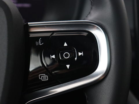 Polestar 2 Long Range Dual Motor Launch Edition 78kWh | Panoramadak | Trekhaak | Stoel & stuurverwarming | 360 camera | Adaptive cruise | Harman/Kardon | Carplay