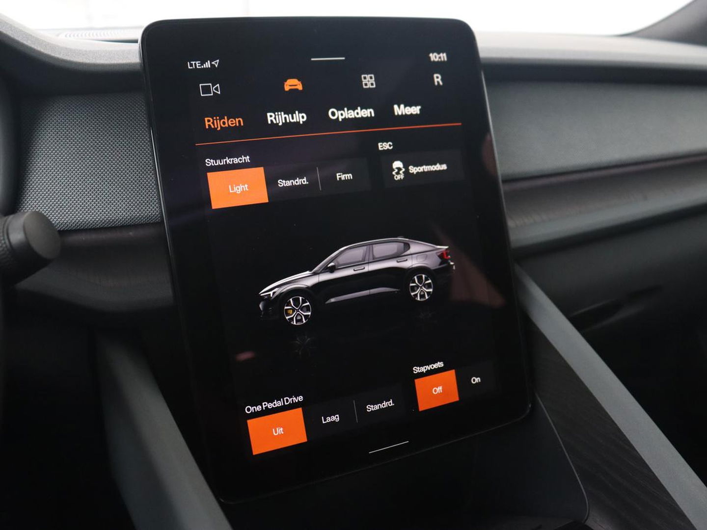 Polestar 2 Long Range Dual Motor Launch Edition 78kWh | Panoramadak | Trekhaak | Stoel & stuurverwarming | 360 camera | Adaptive cruise | Harman/Kardon | Carplay