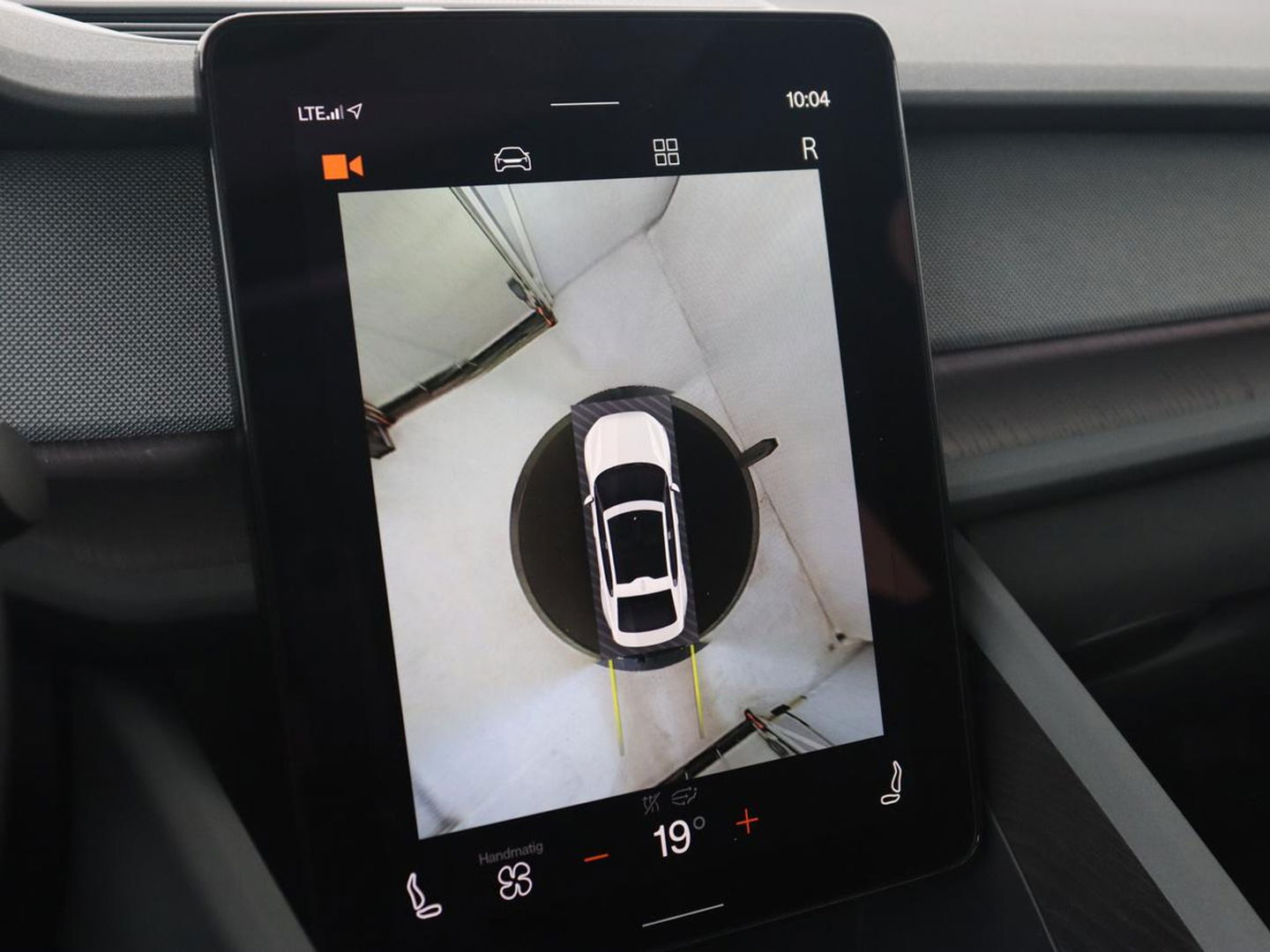 Polestar 2 Long Range Dual Motor Launch Edition 78kWh | Panoramadak | Trekhaak | Stoel & stuurverwarming | 360 camera | Adaptive cruise | Harman/Kardon | Carplay