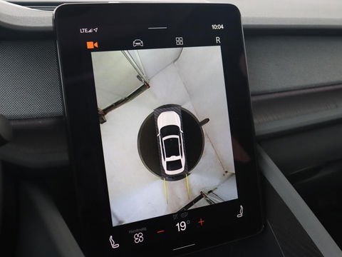 Polestar 2 Long Range Dual Motor Launch Edition 78kWh | Panoramadak | Trekhaak | Stoel & stuurverwarming | 360 camera | Adaptive cruise | Harman/Kardon | Carplay