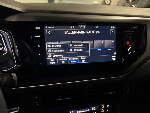 Volkswagen Polo 1.0 TSI R-Line PANO KEYLESS 3X R-LINE