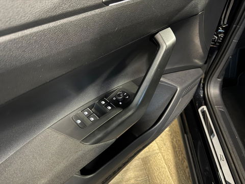 Volkswagen Polo 1.0 TSI R-Line PANO KEYLESS 3X R-LINE