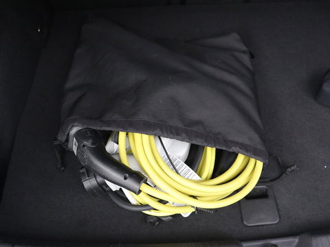 Volkswagen Golf 1.4 eHybrid Style | Massage | Carplay | Sfeerverlichting | Navigatie | Memory | Adaptive cruise | Parkeerhulp | ergoActive | LED Plus | Climate control | PHEV | Plug In