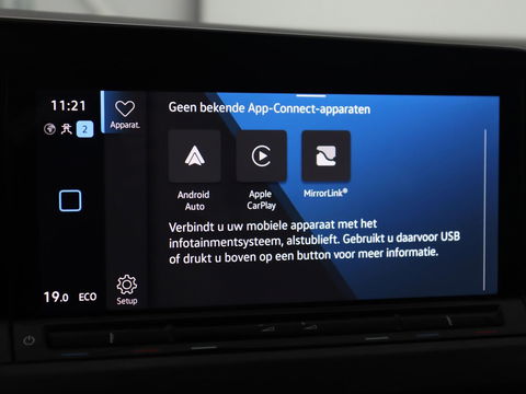 Volkswagen Golf 1.4 eHybrid Style | Massage | Carplay | Sfeerverlichting | Navigatie | Memory | Adaptive cruise | Parkeerhulp | ergoActive | LED Plus | Climate control | PHEV | Plug In