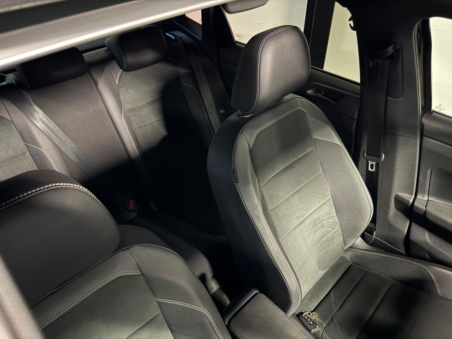 Volkswagen Polo 2.0 TSI GTI PANO KEYLESS