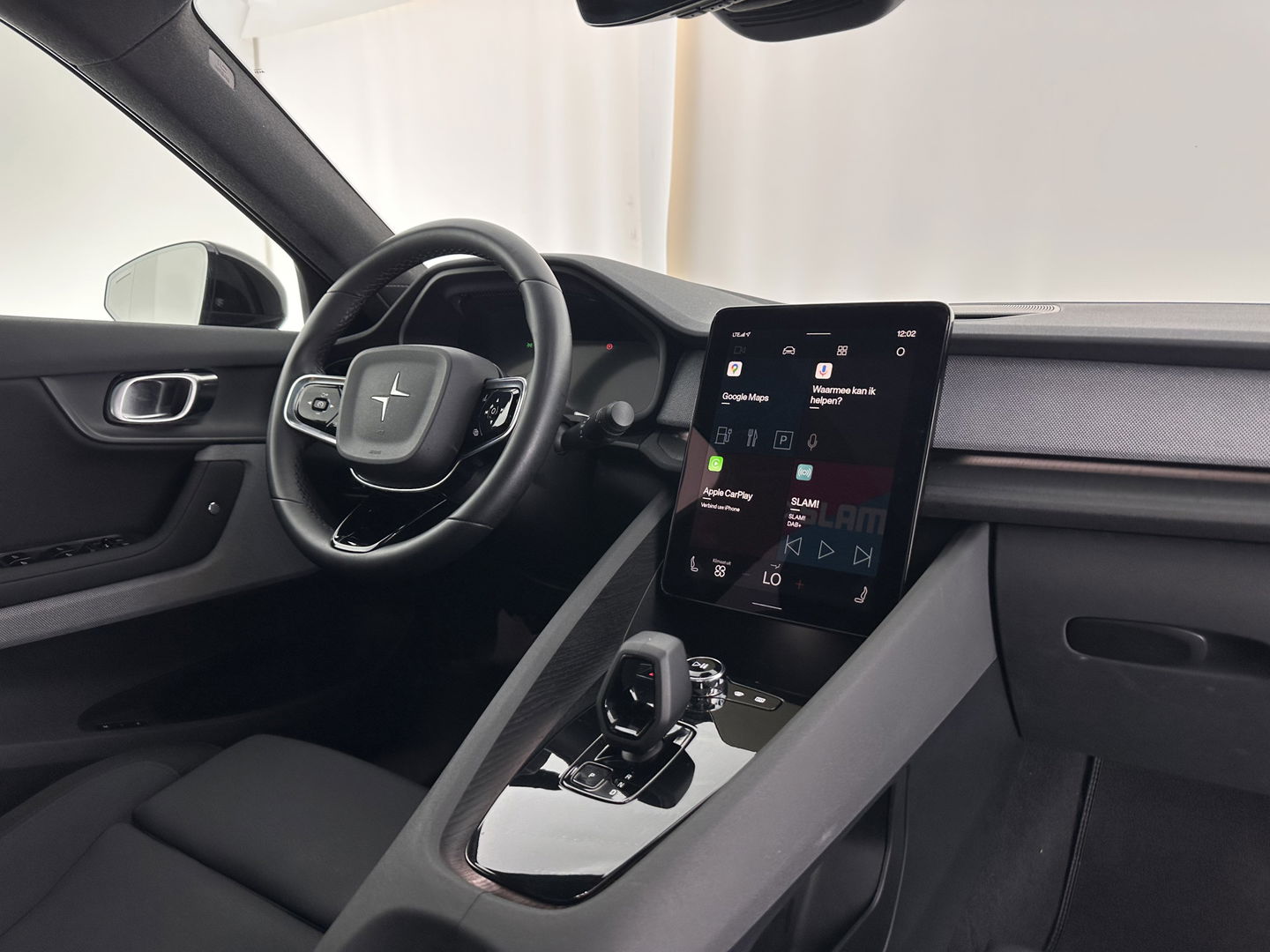 Polestar 2 Long Range Dual Motor Launch Edition 78kWh [ 3-Fase ] (INCL-BTW) *PANO | NAVI-FULLMAP | FULL-LED | BLIND-SPOT | KEYLESS | LANE-ASSIST | DIGI-COCKPIT | CARPLAY | DAB+ | HEATED-COMFORTSEATS | ECC | MEMORY-PACK | PDC | 20''ALU*