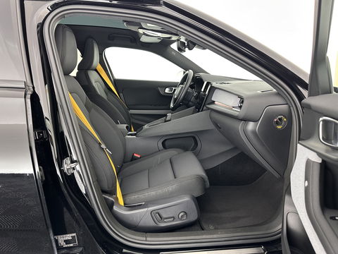 Polestar 2 Long Range Dual Motor Launch Edition 78kWh [ 3-Fase ] (INCL-BTW) *PANO | NAVI-FULLMAP | FULL-LED | BLIND-SPOT | KEYLESS | LANE-ASSIST | DIGI-COCKPIT | CARPLAY | DAB+ | HEATED-COMFORTSEATS | ECC | MEMORY-PACK | PDC | 20''ALU*