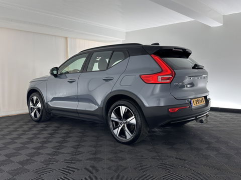 Volvo XC40 Recharge P8 AWD R-Design [ 3-Fase ] (INCL-BTW) *LEATHER-ALCANTARA | DIGI-COCKPIT | FULL-LED | PREMIUM-AUDIO | TOP-VIEW | CARPLAY | NAVI-FULLMAP | ECC | PDC | KEYLESS | HEATED-SPORTSEATS | BLIS | PRIVACY-GLASS | TOWBAR | 19''ALU