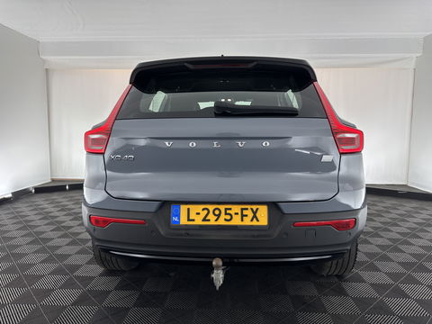 Volvo XC40 Recharge P8 AWD R-Design [ 3-Fase ] (INCL-BTW) *LEATHER-ALCANTARA | DIGI-COCKPIT | FULL-LED | PREMIUM-AUDIO | TOP-VIEW | CARPLAY | NAVI-FULLMAP | ECC | PDC | KEYLESS | HEATED-SPORTSEATS | BLIS | PRIVACY-GLASS | TOWBAR | 19''ALU