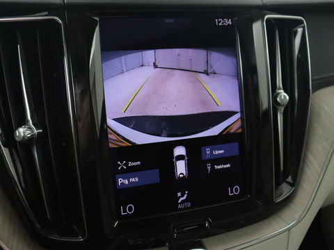 Volvo XC60 2.0 Recharge T8 AWD Inscription | Panoramadak | Trekhaak | Leder | Camera | Carplay | Navigatie | Memory | Keyless | PHEV | Plug In