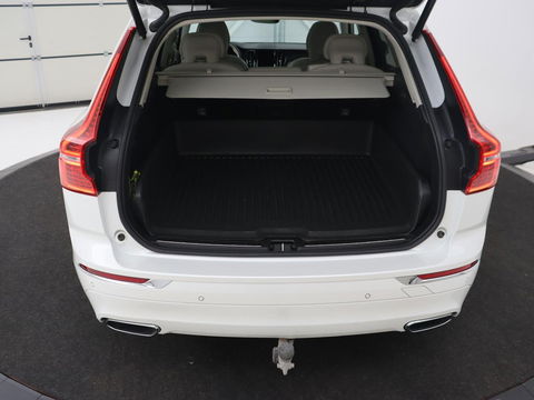 Volvo XC60 2.0 Recharge T8 AWD Inscription | Panoramadak | Trekhaak | Leder | Camera | Carplay | Navigatie | Memory | Keyless | PHEV | Plug In