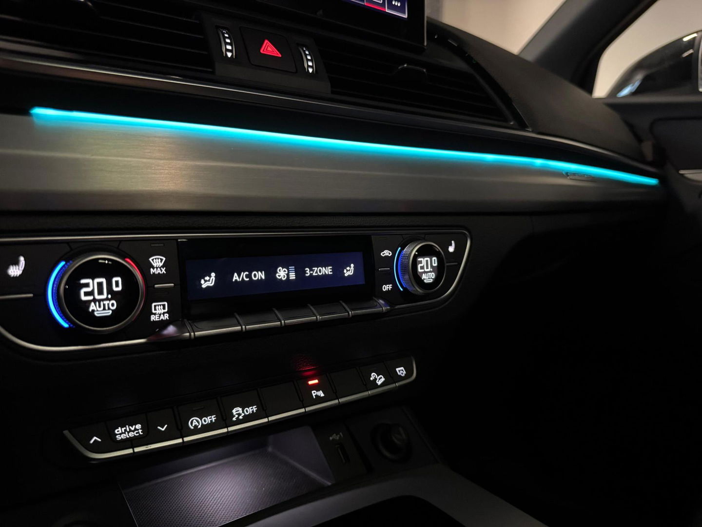 Audi Q5 40 TFSI s-line CAM PANO KEYLESS''