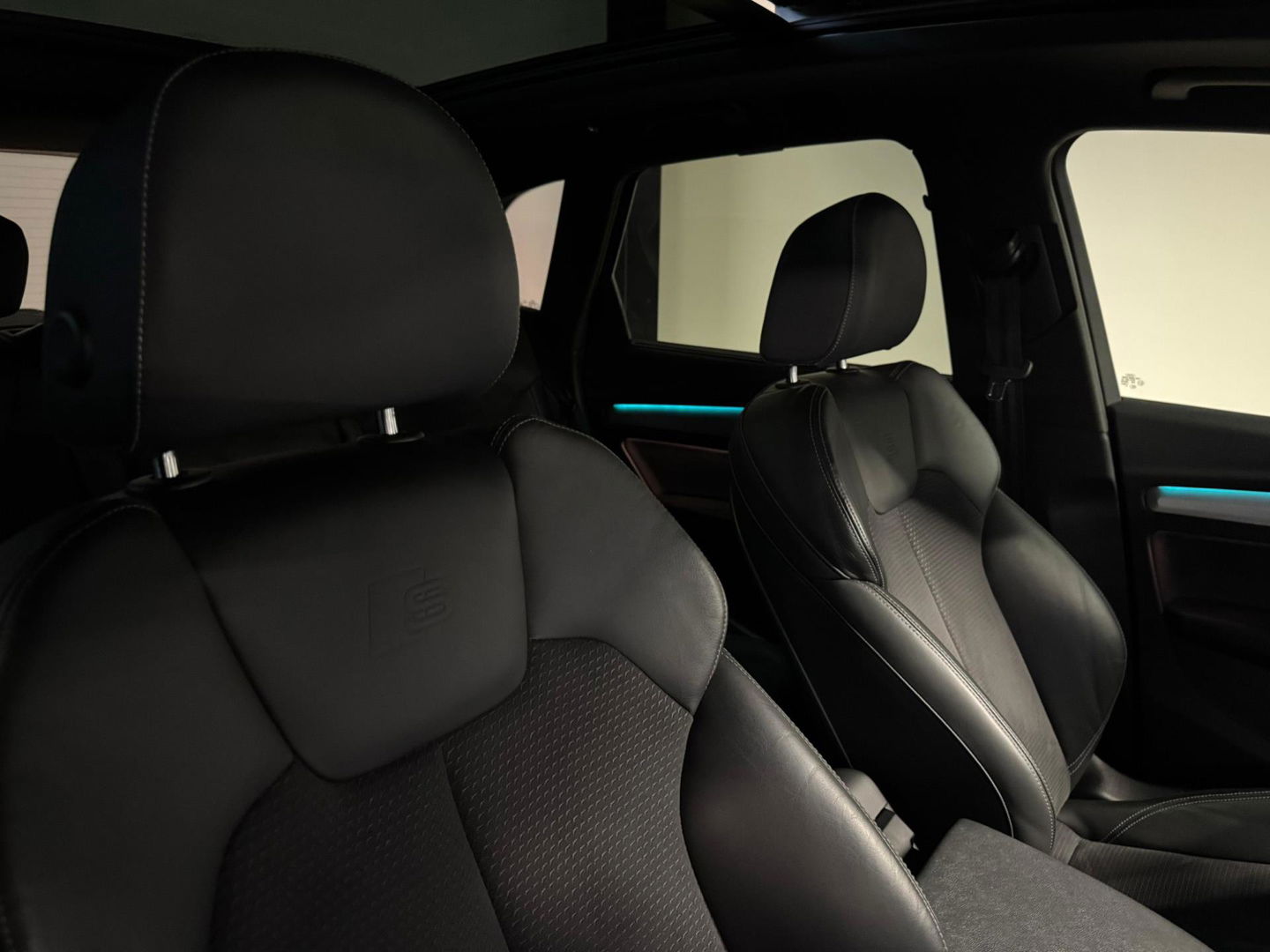 Audi Q5 40 TFSI s-line CAM PANO KEYLESS''