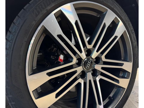 Audi Q5 40 TFSI s-line CAM PANO KEYLESS''