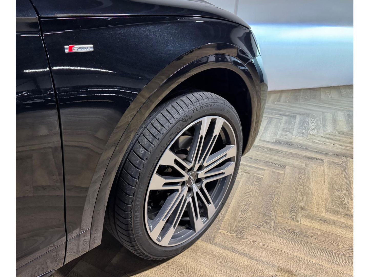 Audi Q5 40 TFSI s-line CAM PANO KEYLESS''