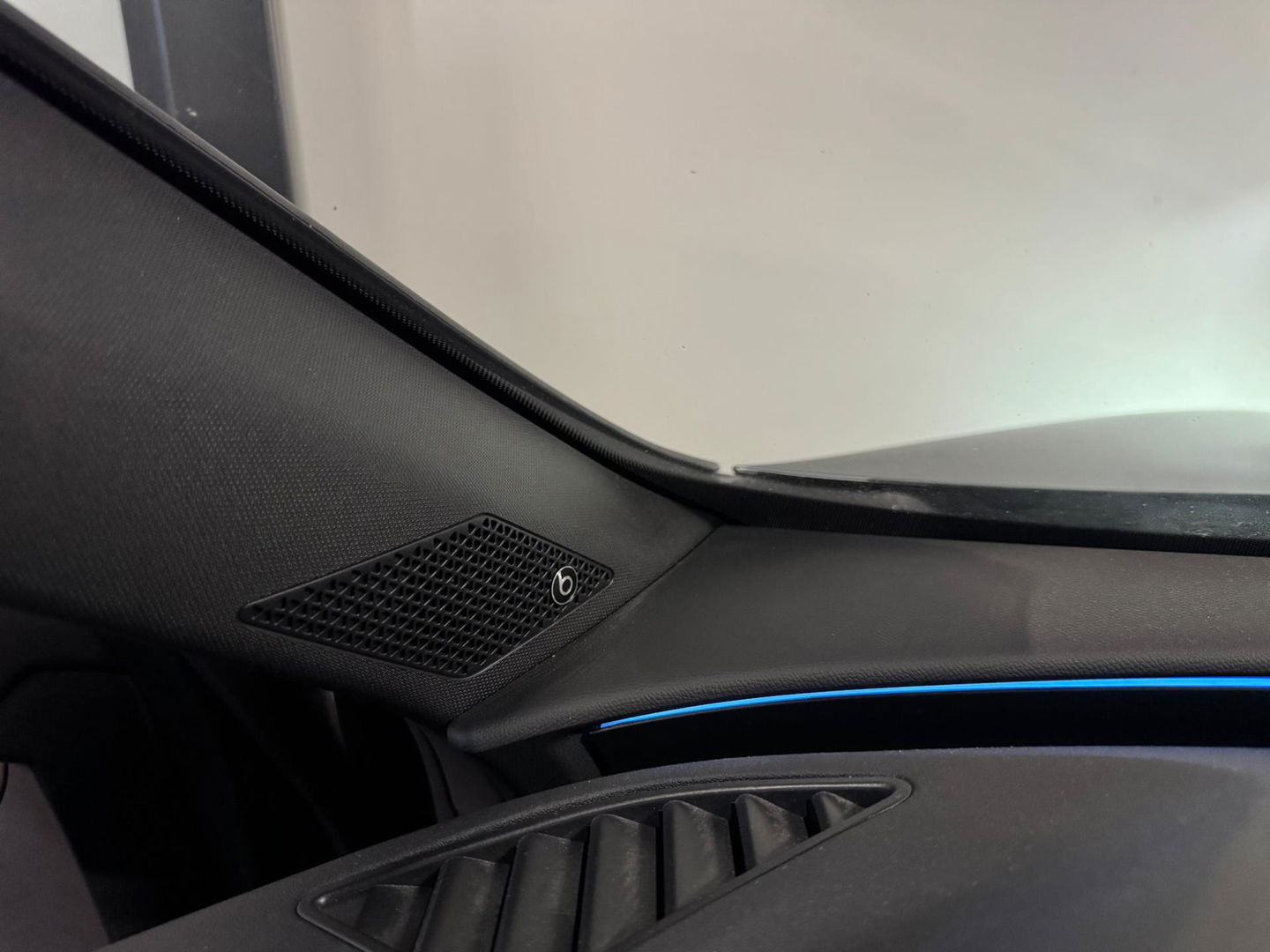 CUPRA Formentor 2.0 TSI 4DRIVE PANO KEYLESS CAM