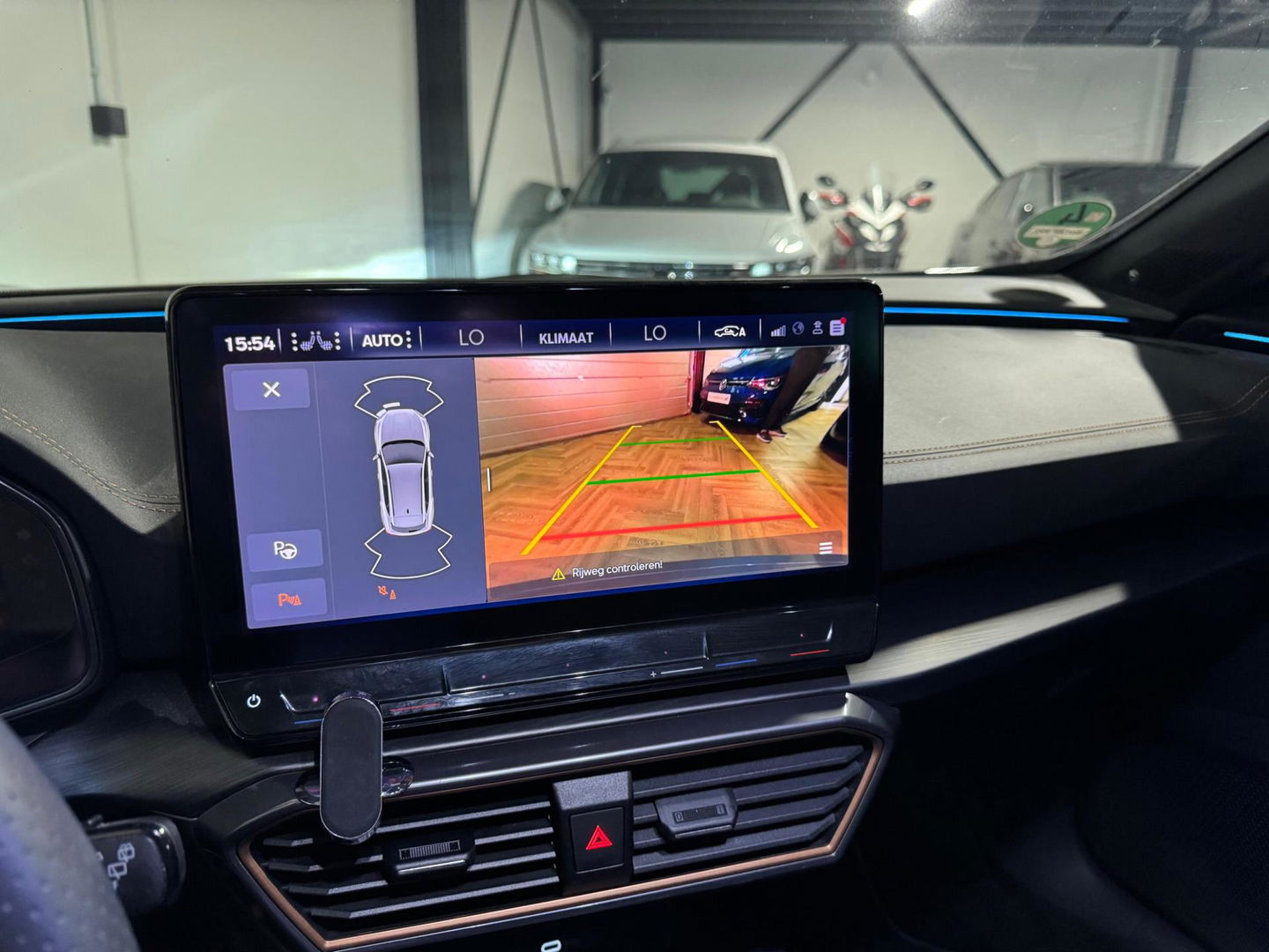 CUPRA Formentor 2.0 TSI 4DRIVE PANO KEYLESS CAM