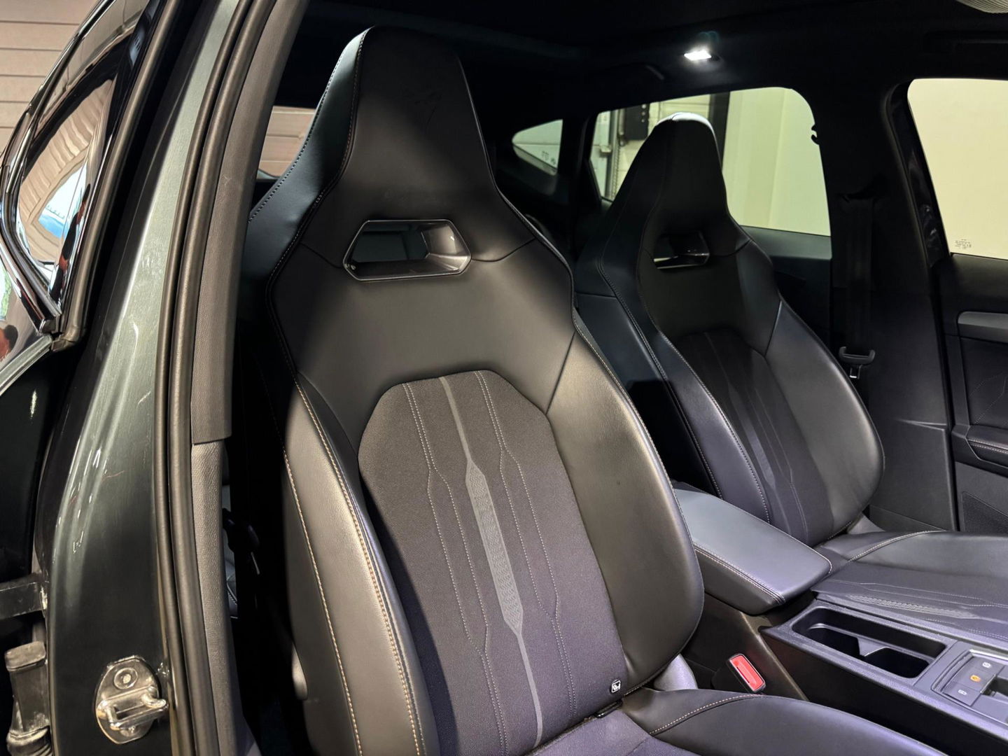 CUPRA Formentor 2.0 TSI 4DRIVE PANO KEYLESS CAM