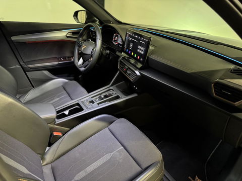 CUPRA Formentor 2.0 TSI 4DRIVE PANO KEYLESS CAM