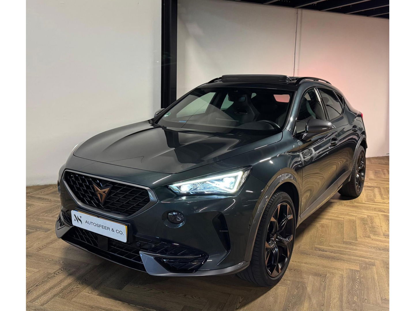 CUPRA Formentor 2.0 TSI 4DRIVE PANO KEYLESS CAM