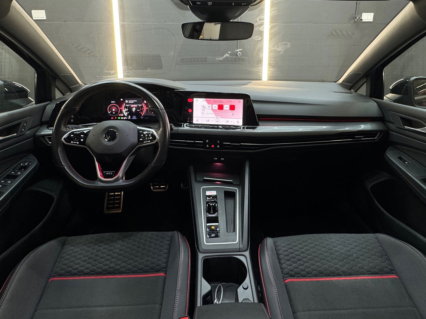 Volkswagen Golf 2.0 TSI GTI Clubsport Pano|HuD|IQ|Special Mode