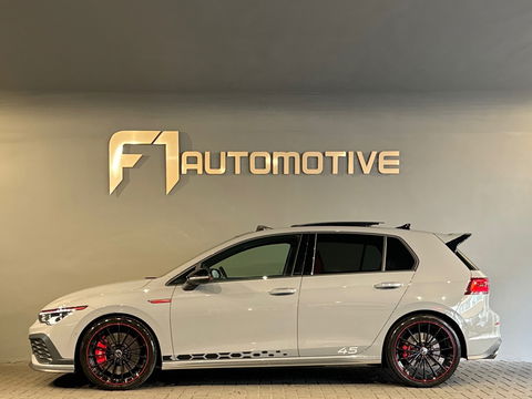 Volkswagen Golf 2.0 TSI GTI Clubsport 45 Jahre Pano|HuD|Akra