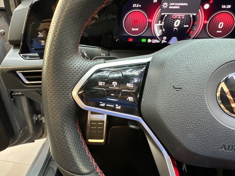 Volkswagen Golf 2.0 TSI GTI Clubsport 45 Jahre Pano|HuD|Akra