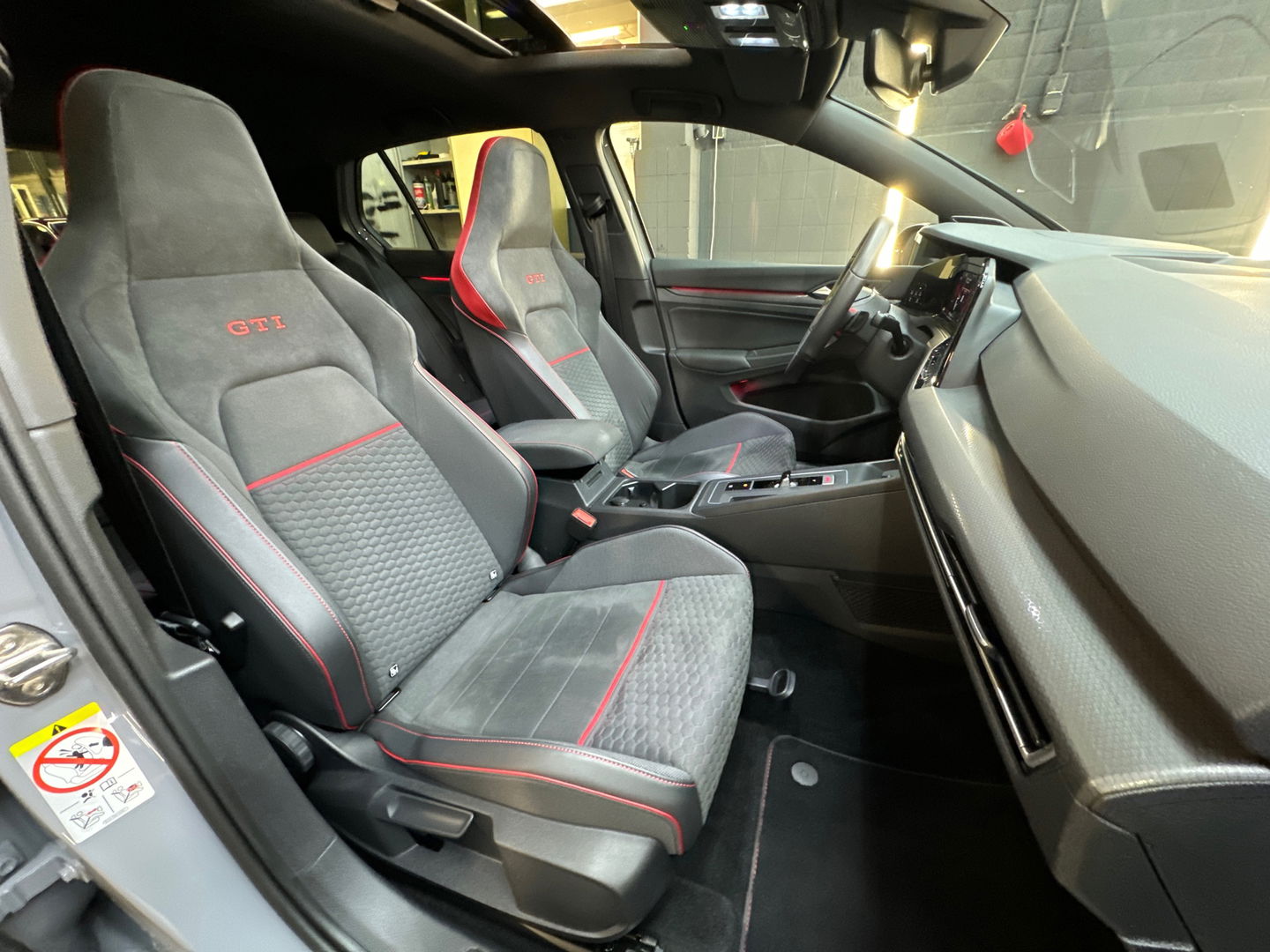 Volkswagen Golf 2.0 TSI GTI Clubsport 45 Jahre Pano|HuD|Akra