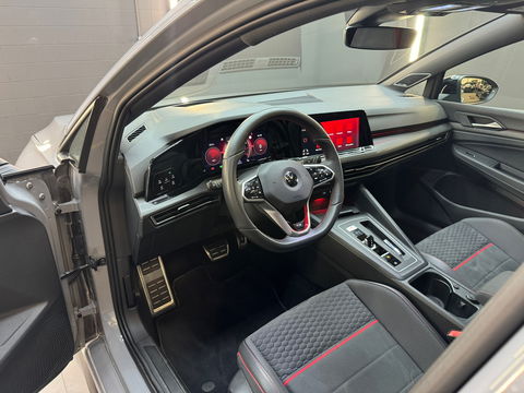 Volkswagen Golf 2.0 TSI GTI Clubsport 45 Jahre Pano|HuD|Akra
